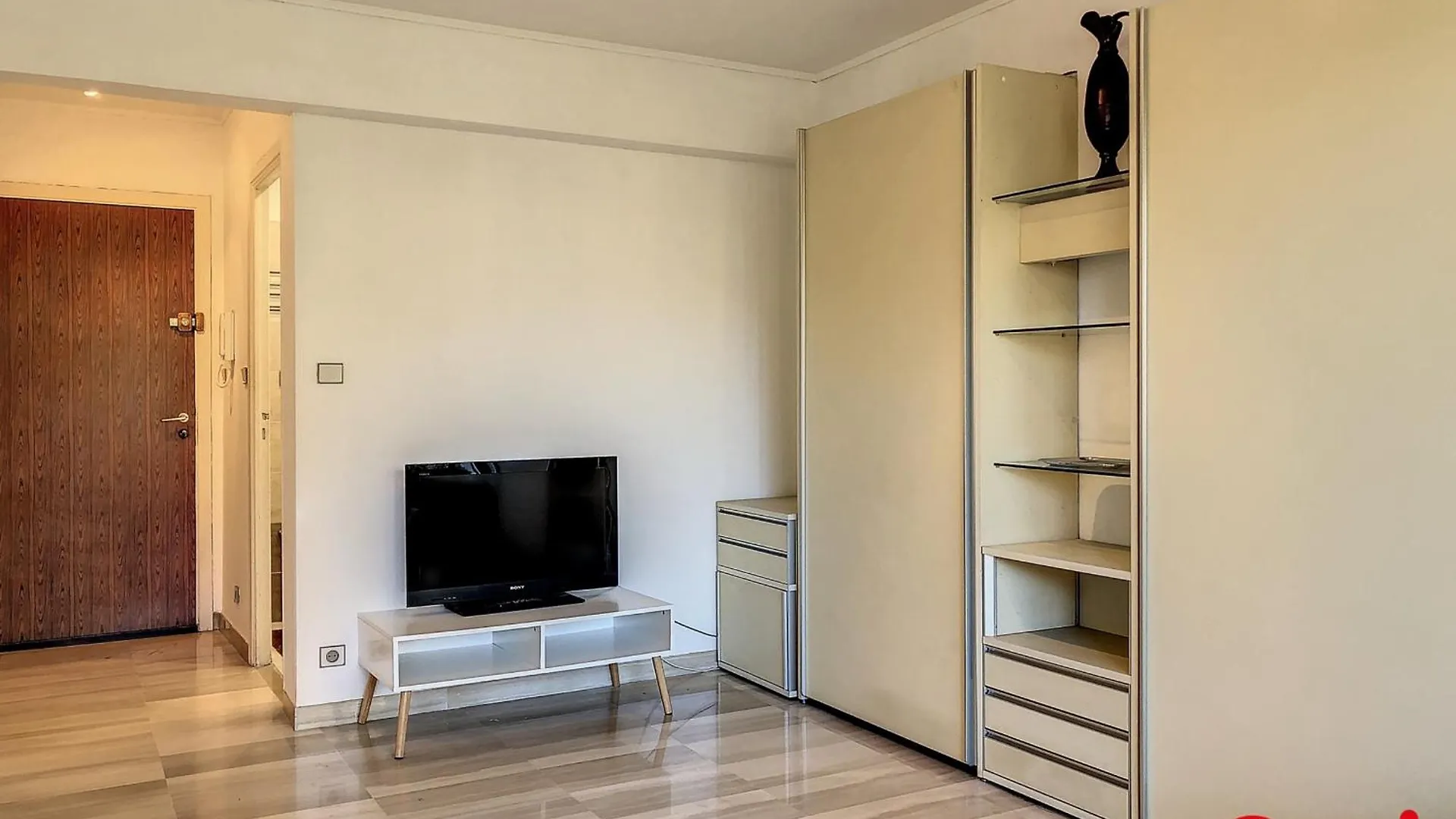 Studio Avec Terrasse, Piscine Et Parking A Menton - Fr-1-647-36 Apartment